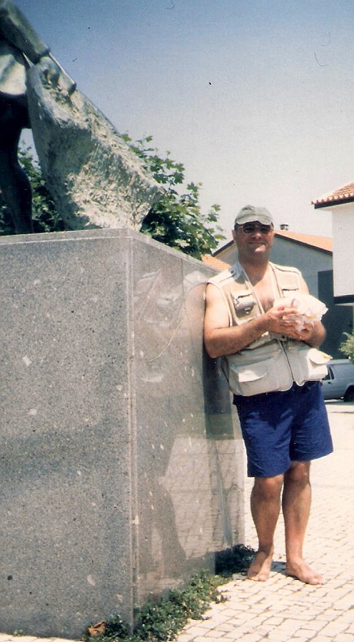 1999-07-30 - APÚLIA - JUNTO DO MONUMENTO AO SARGACEIRO.jpg